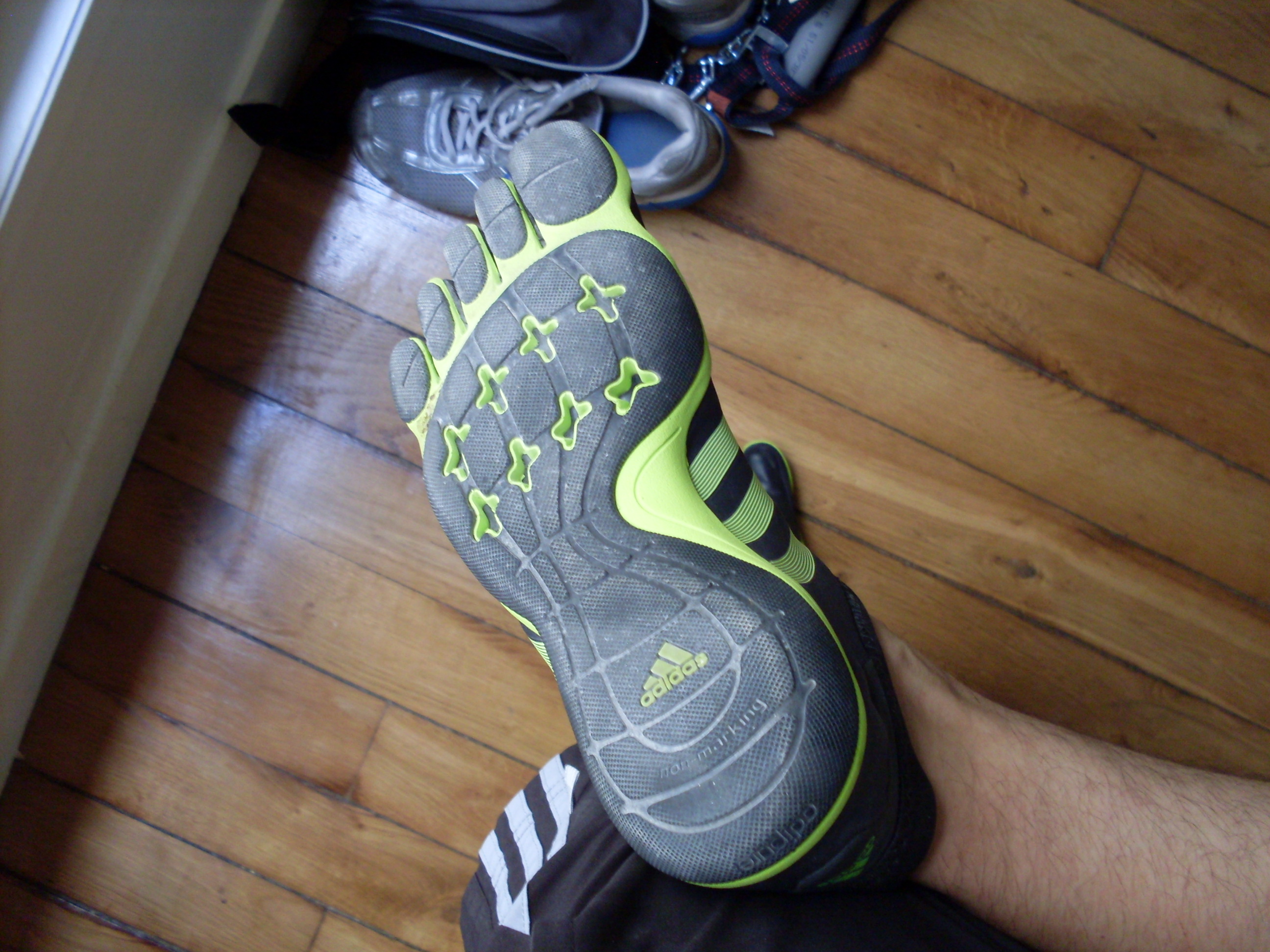 adidas chaussure orteil adidas chaussure orteil